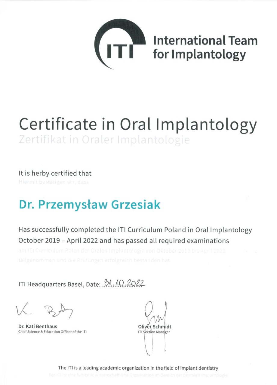 Certyfikat Implantologia Przemyslaw Grzesiak